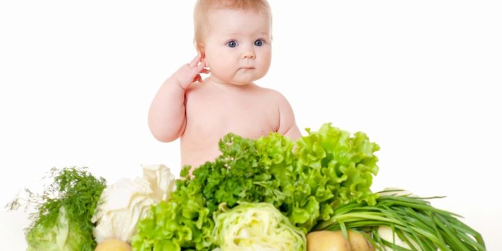 8 loại thực phẩm không nên cho trẻ dưới 3 tuổi ăn nhiều